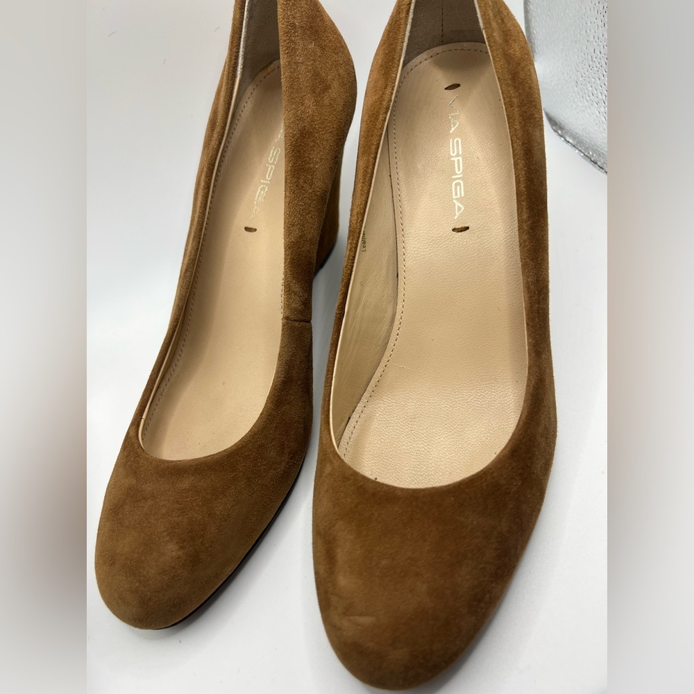Brown Suede Pumps